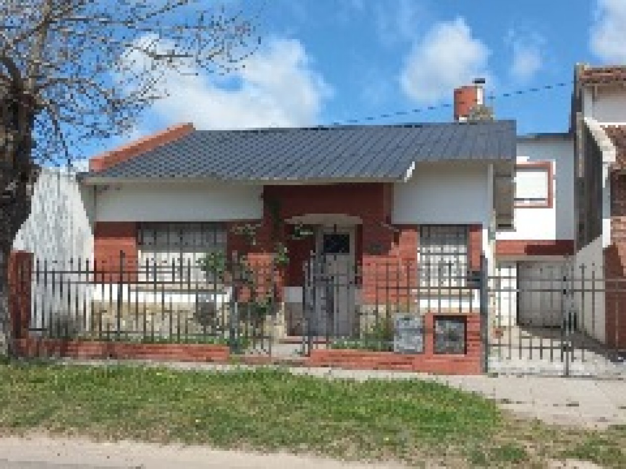 Foto Casa en Venta en Mar Del Plata, Buenos Aires - U$D 59.000 - pix932761165 - BienesOnLine