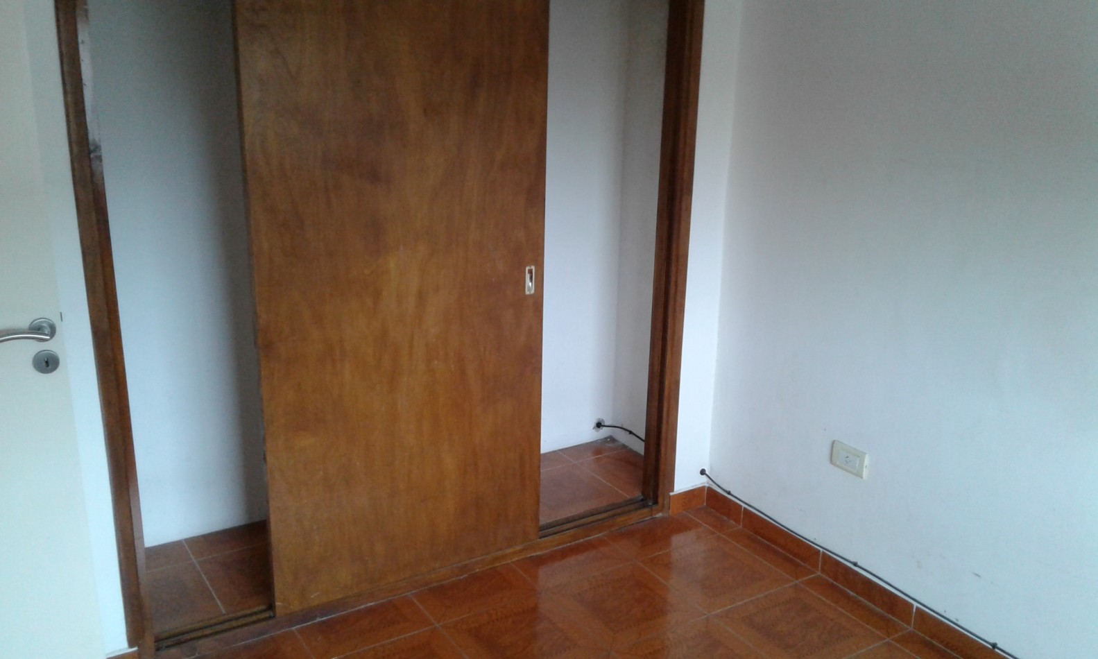 Venta PH DUPLEX 3 AMB-PATIO-ESPACIO COCHERA-2 BAÑOS-BERUTTI 5900