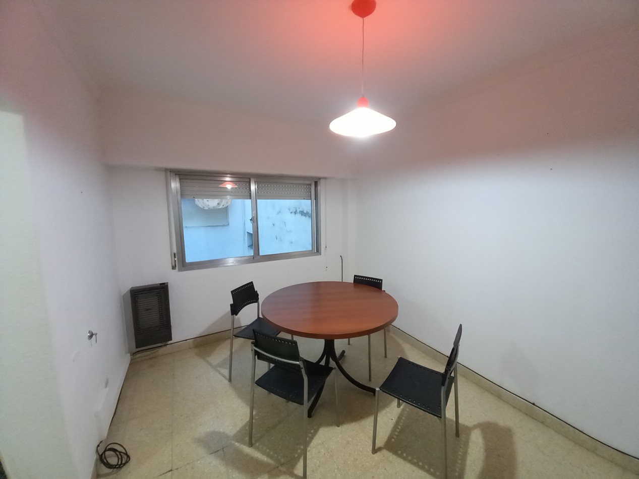 VENTA 2AMB BALCON IMPECABLE CONTRAFRENTE-ORIGINAL-COLON y SANTIAGO