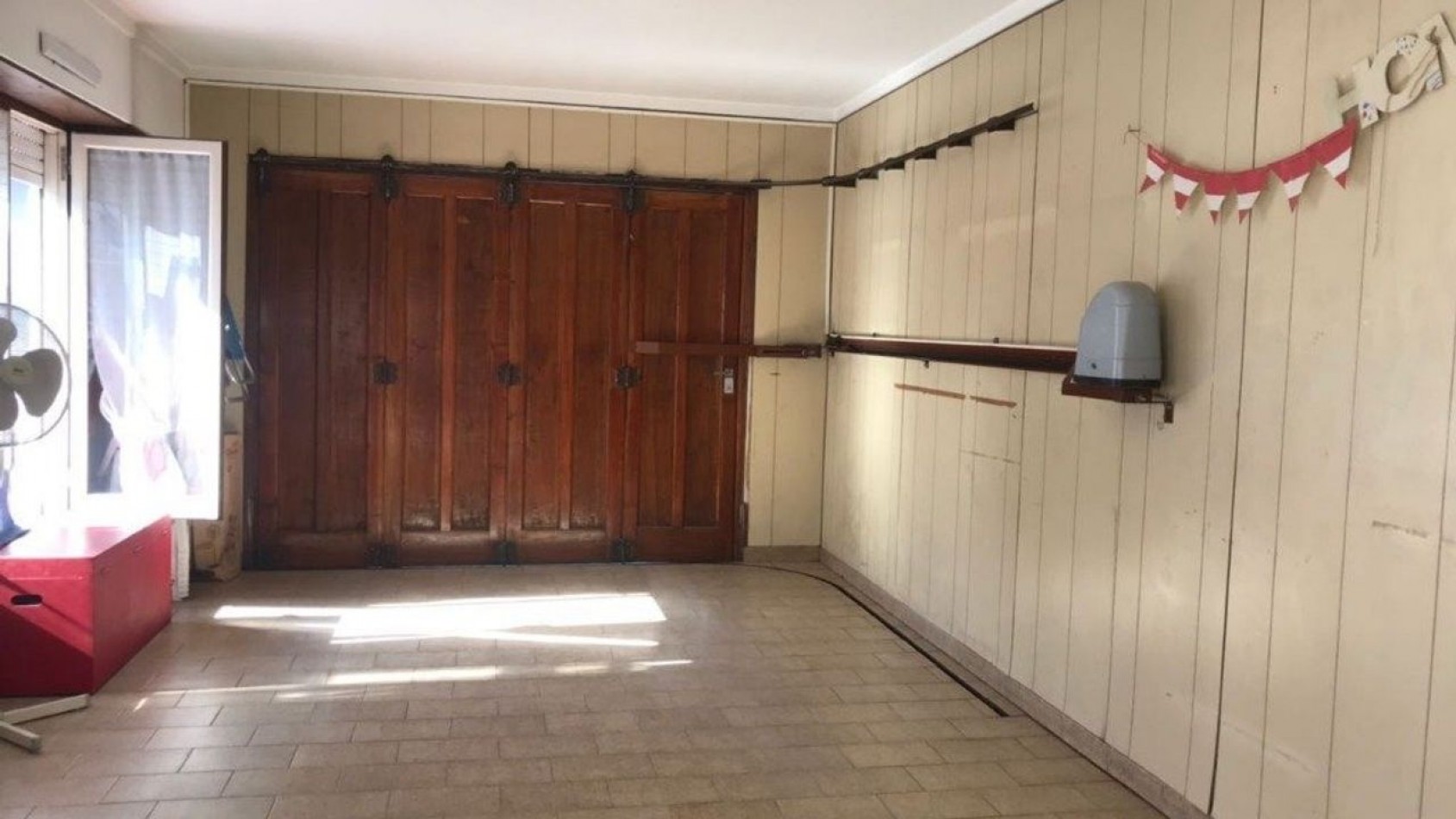  VENTA CHALET COCHERA QUINCHO CAISAMAR 