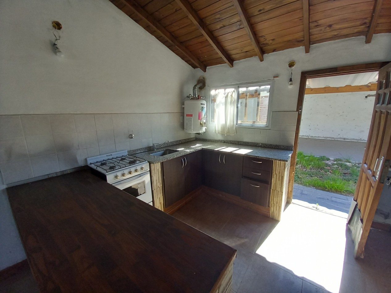 Venta Casa 3AMB patio y Quincho Semicubierto-Santa Clara