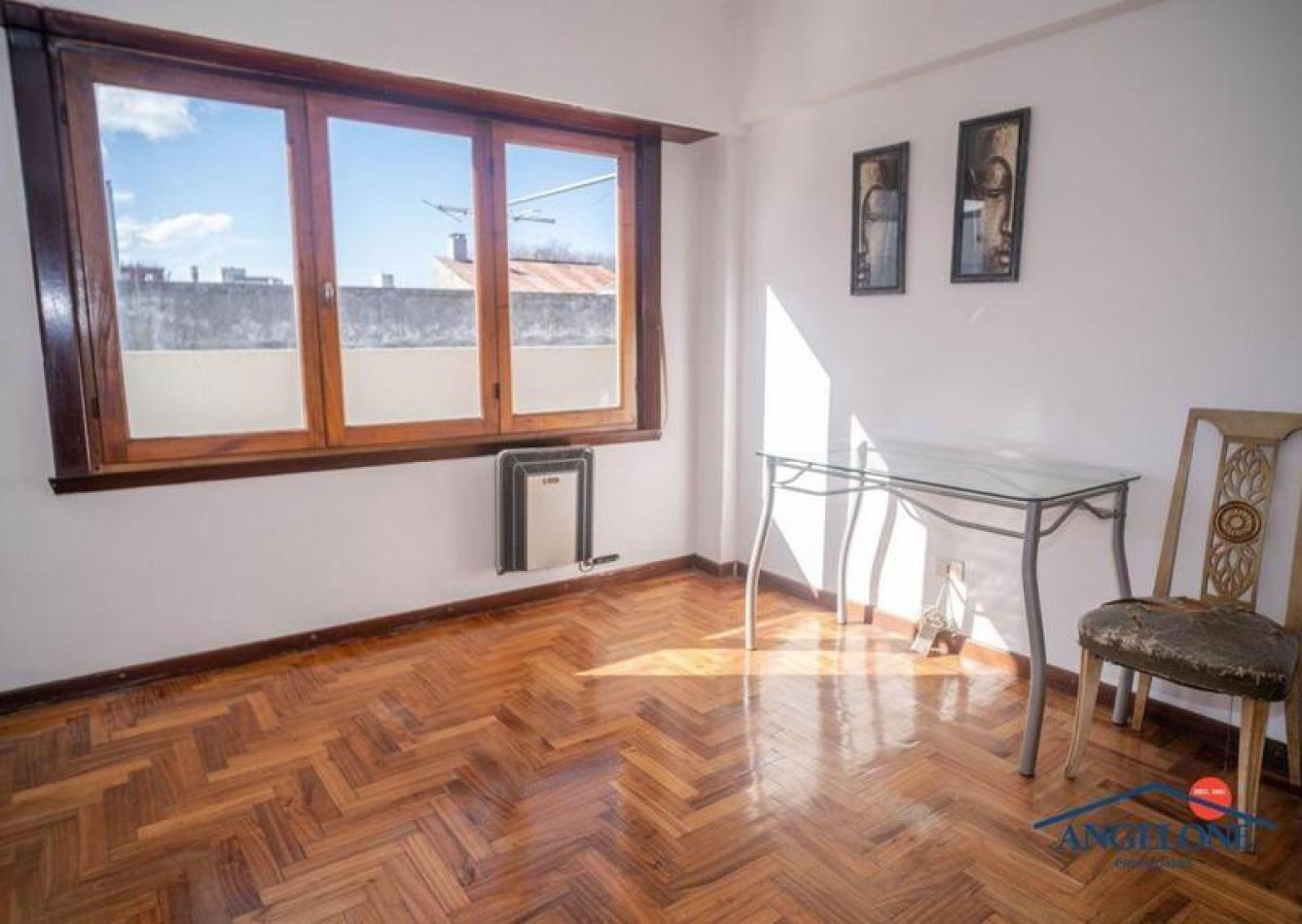 Venta 3AMB EXCELENTE TERRAZA Y COCHERA CHAUVIN 