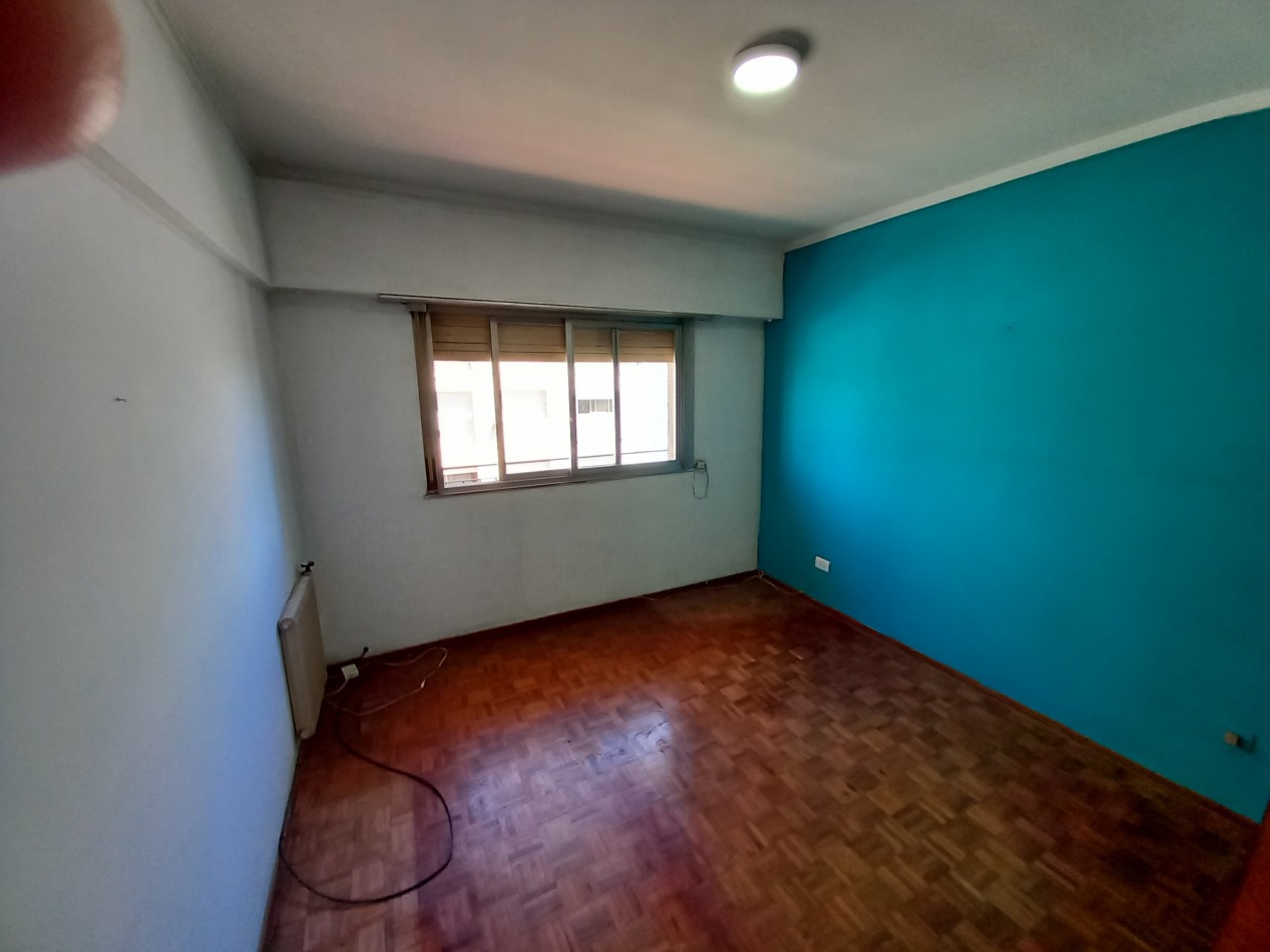 VENTA 3AMB AMPLIO FRENTE AMPLIO BALCON-Salta y Luro