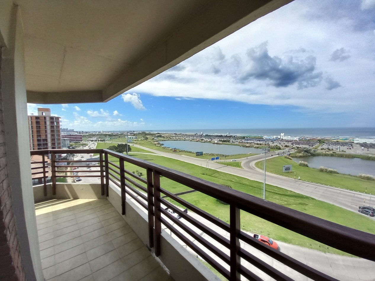 VENTA SEMIPISO 3AMB COCHERA-VISTA al MAR-FRENTE-BALCON TERRAZA-PUNTA MOGOTES