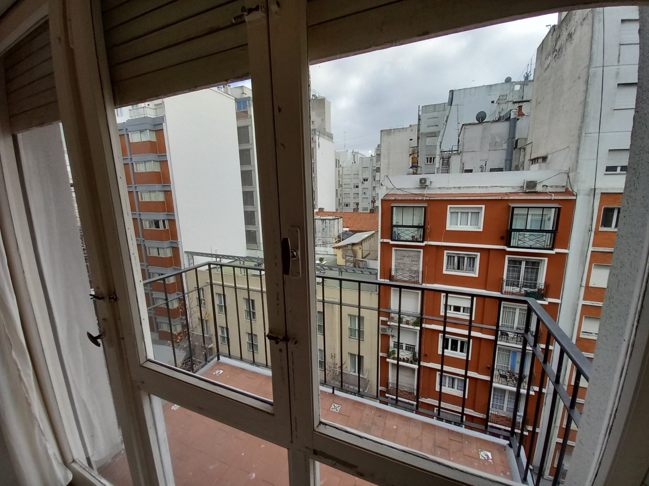 VENTA 1AMB BALCON A LA CALLE CENTRO 