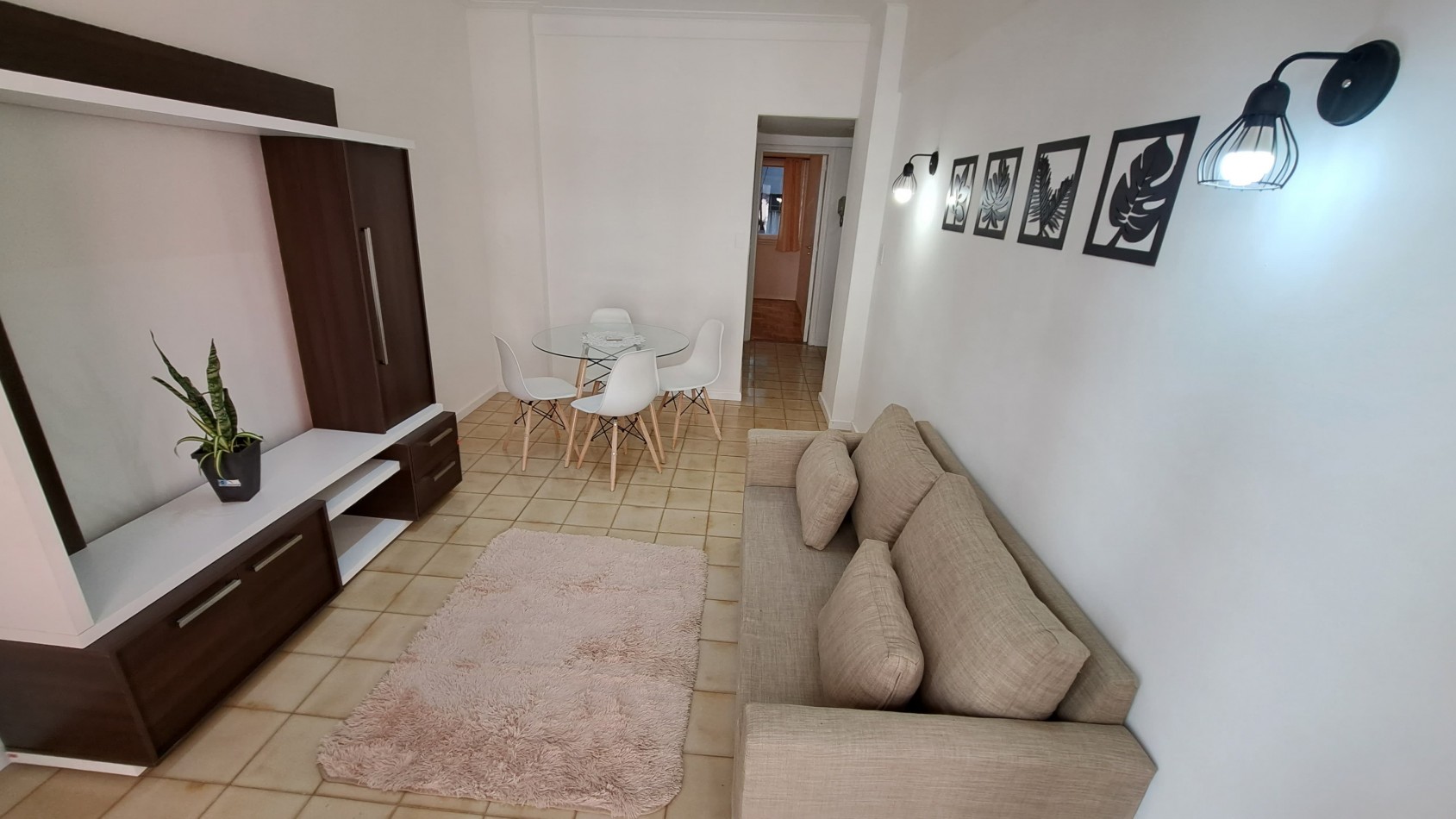 VENTA 2AMB EXCELENTE ESTADO CENTRO con MUEBLES Y ARTEFACTOS 