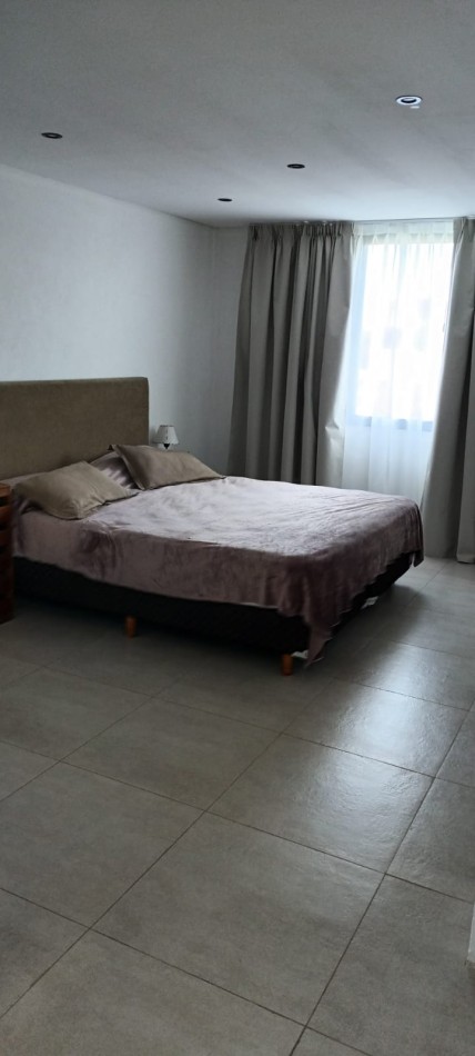 ALQUILER X TEMPORADA CASA MODERNA en BARRIO PRIVADO ARENAS CHICO