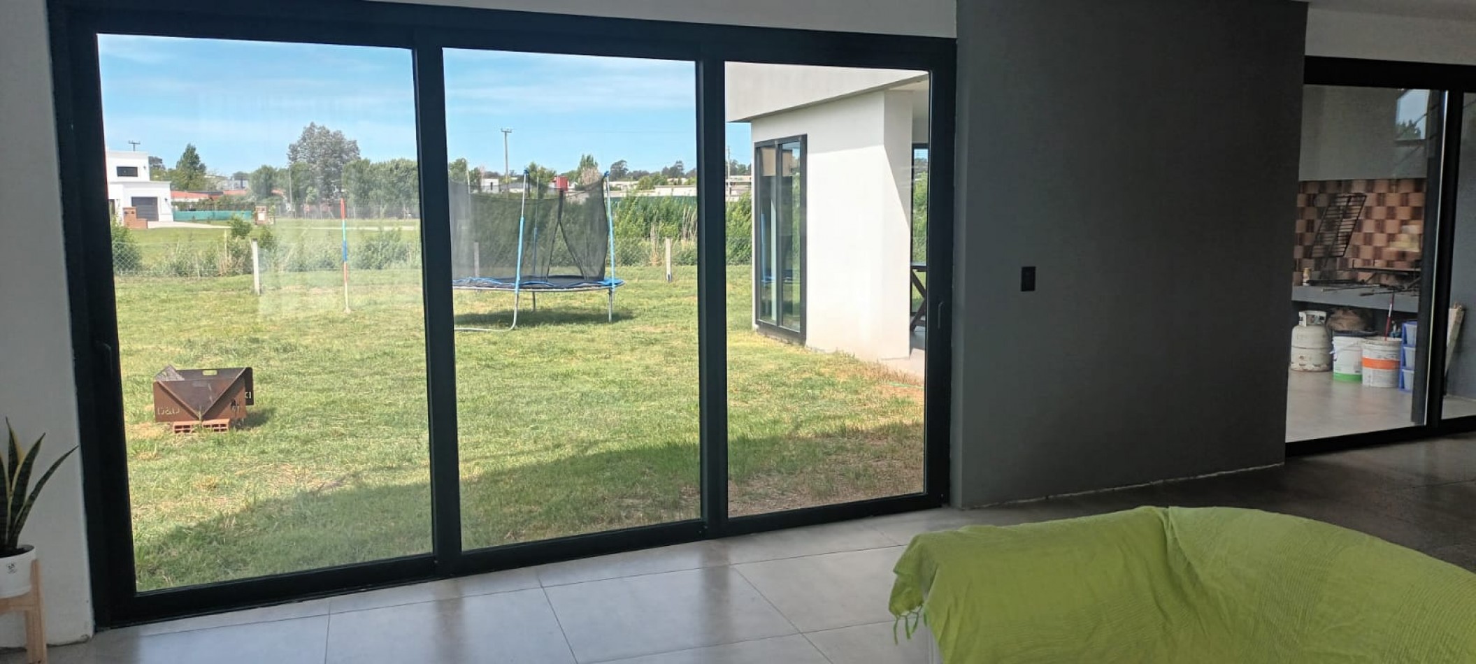 ALQUILER X TEMPORADA CASA MODERNA en BARRIO PRIVADO ARENAS CHICO