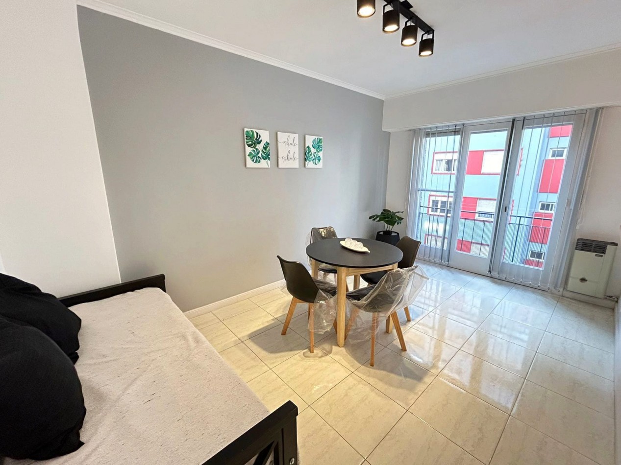 Venta 2AMB RECICLADO CENTRO MUEBLES Y ARTEFACTOS A ESTRENAR