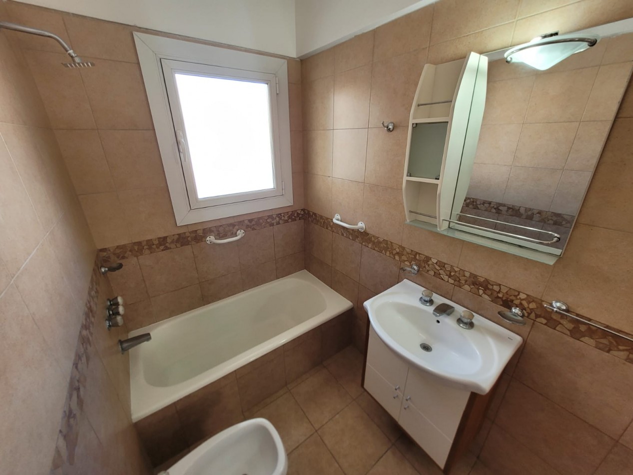 Venta 3AMB PISO RECICLADO CENTRO