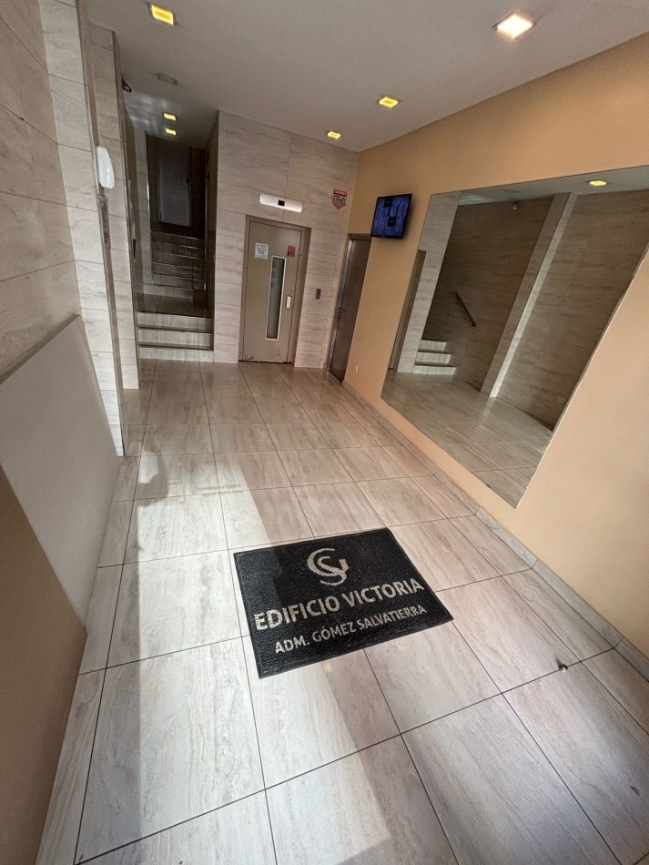 VENTA 3AMB RECICLADO CENTRO MUEBLES Y ARTEFACTOS A ESTRENAR BALCON