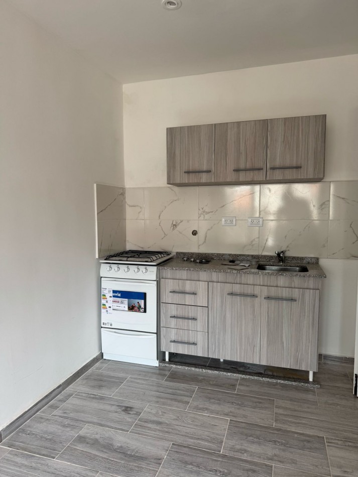 VENTA PH 3AMB PLANTA BAJA AL FRENTE SIN EXPENSAS