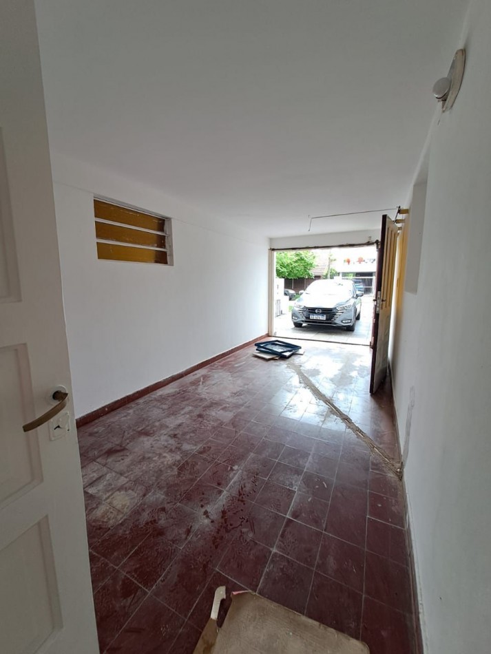 VENTA PH 4AMB COCHERA PATIO