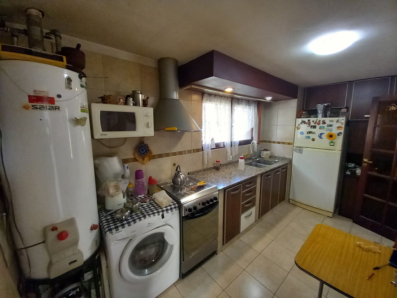 VENTA PH 3AMB EXCELENTE COCHERA PATIO