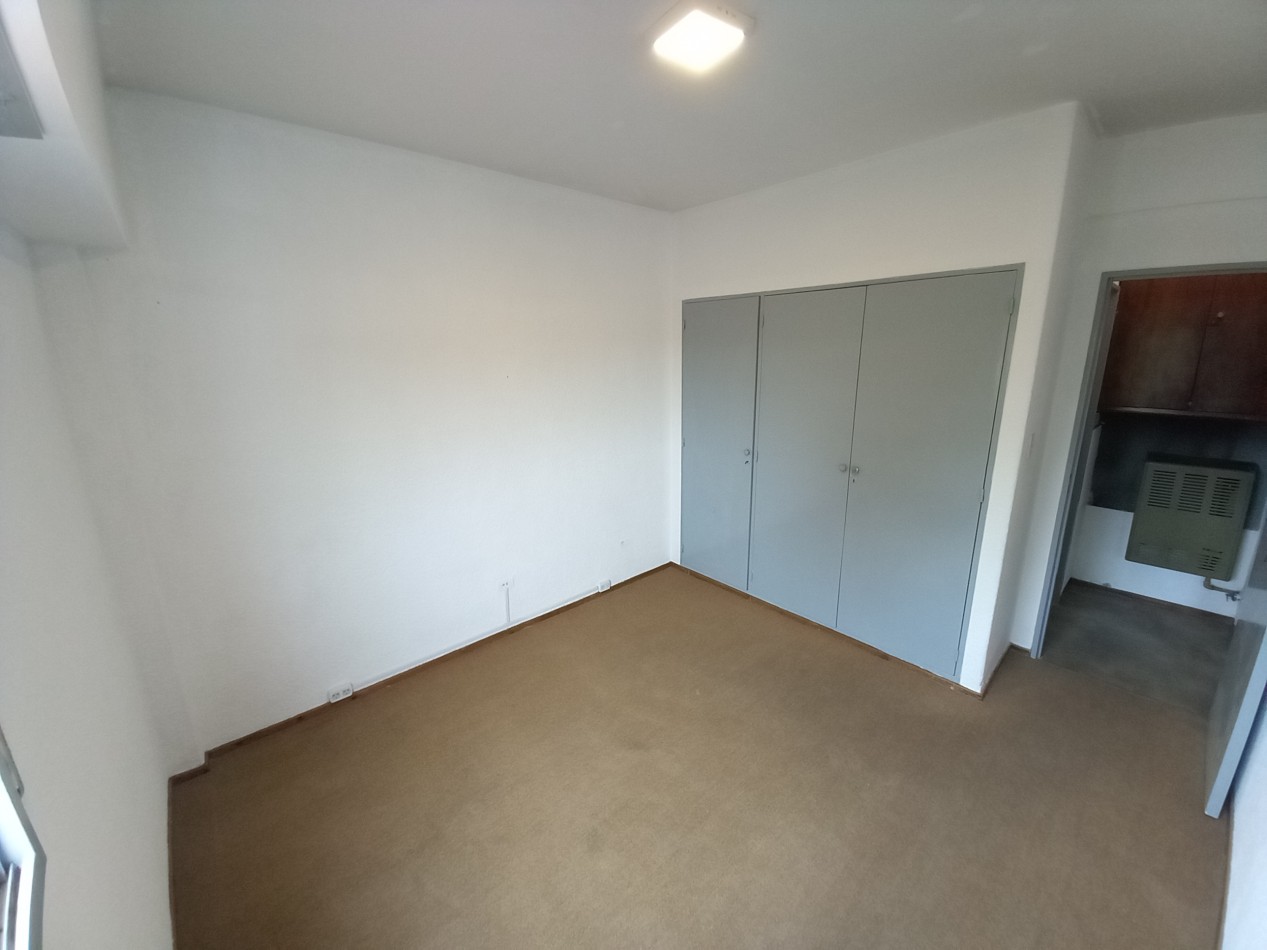 ALQUILER 3AMB AMPLIO SEMIPISO-SIN MASCOTAS SIN MUEBLES-POMPEYA-
