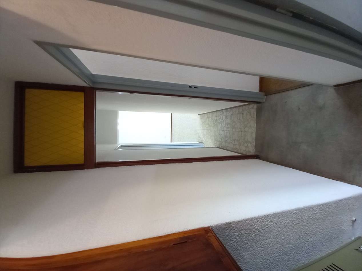 ALQUILER 3AMB AMPLIO SEMIPISO-SIN MASCOTAS SIN MUEBLES-POMPEYA-