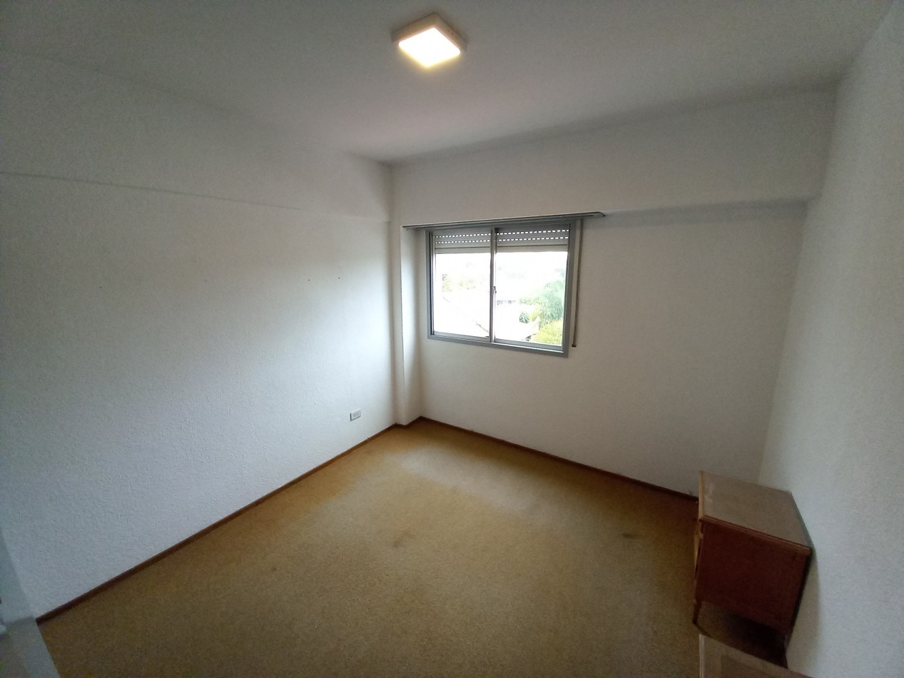ALQUILER 3AMB AMPLIO SEMIPISO-SIN MASCOTAS SIN MUEBLES-POMPEYA-