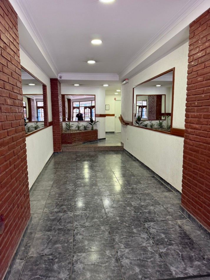 VENTA 2AMB EXCELENTE CENTRO