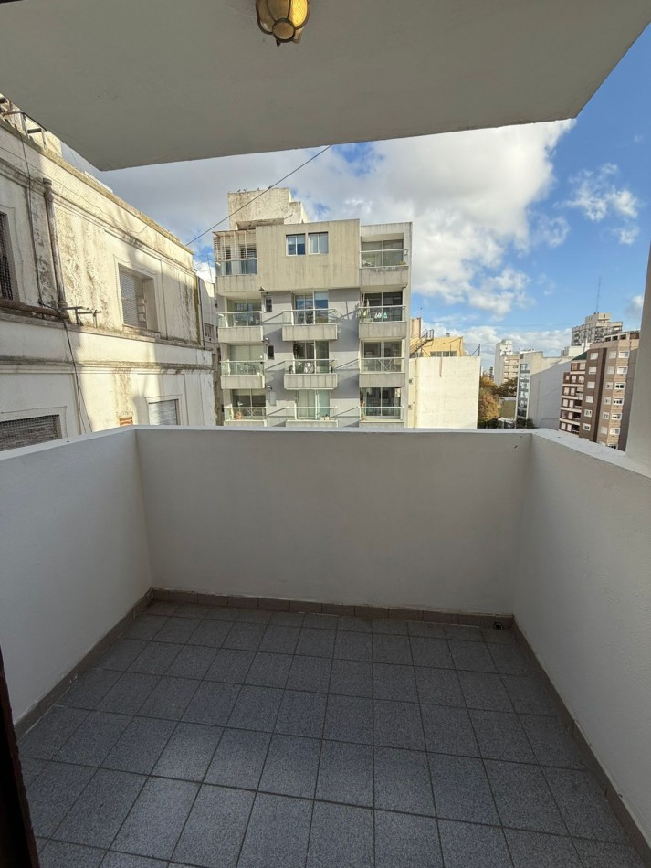 VENTA 2AMB EXCELENTE CENTRO