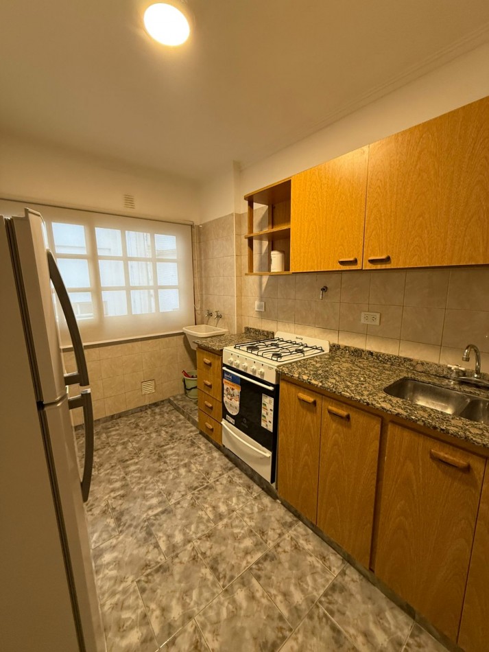 VENTA 2AMB EXCELENTE CENTRO