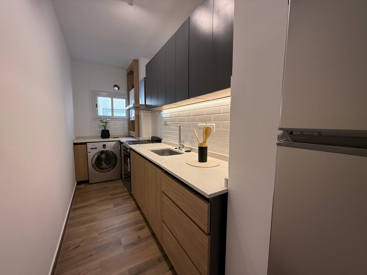 Venta 3AMB RECICLADO COCHERA Y BALCON CENTRO