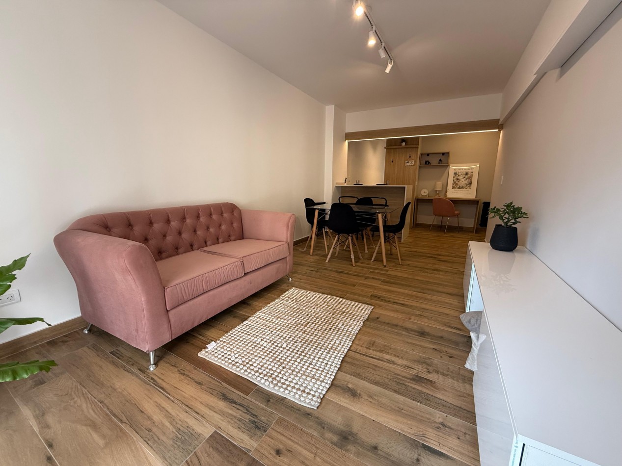 Venta 3AMB RECICLADO COCHERA Y BALCON CENTRO