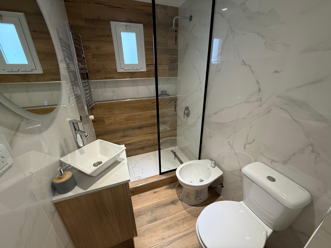 Venta 3AMB RECICLADO COCHERA Y BALCON CENTRO