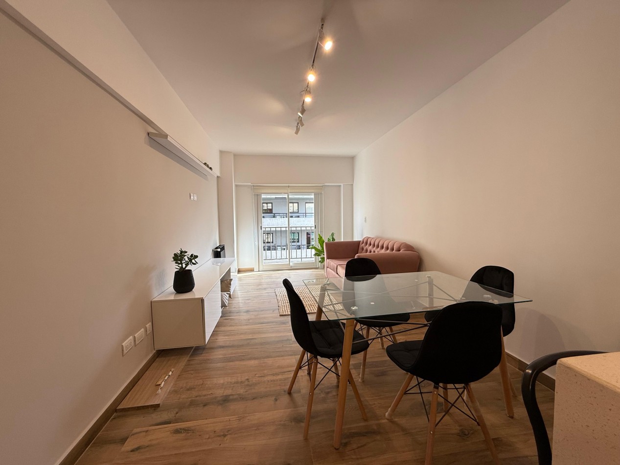 Venta 3AMB RECICLADO COCHERA Y BALCON CENTRO