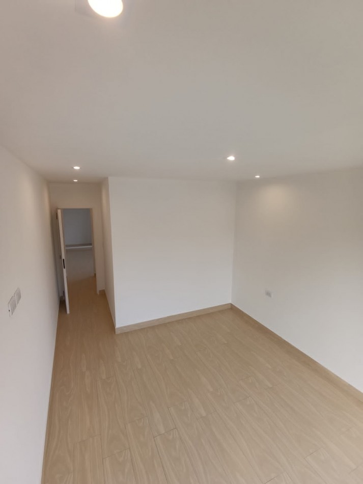 VENTA PH en 2 PLANTAS PATIO y TERRAZA