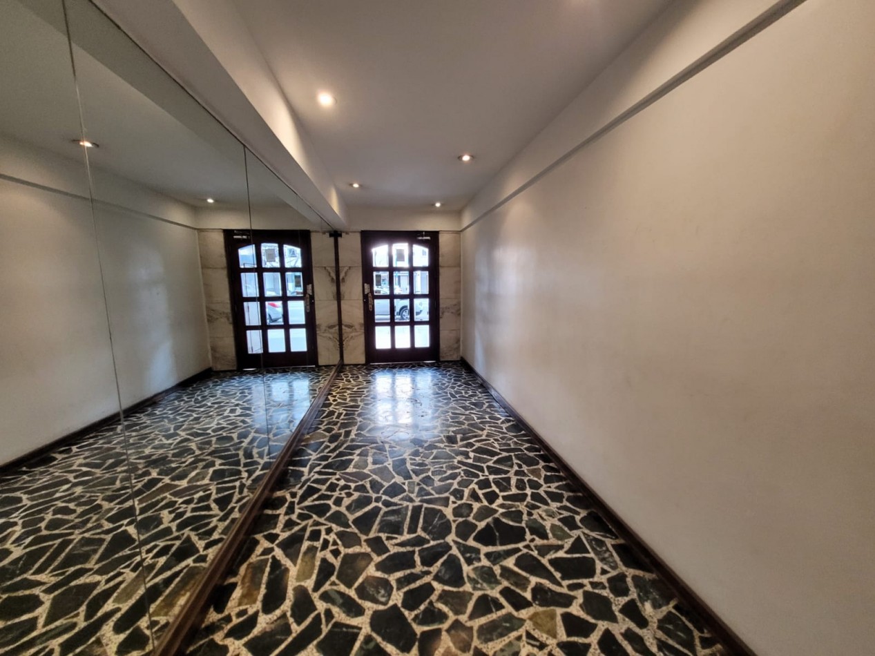 Venta 2AMB EXCELENTE BALCON CENTRO
