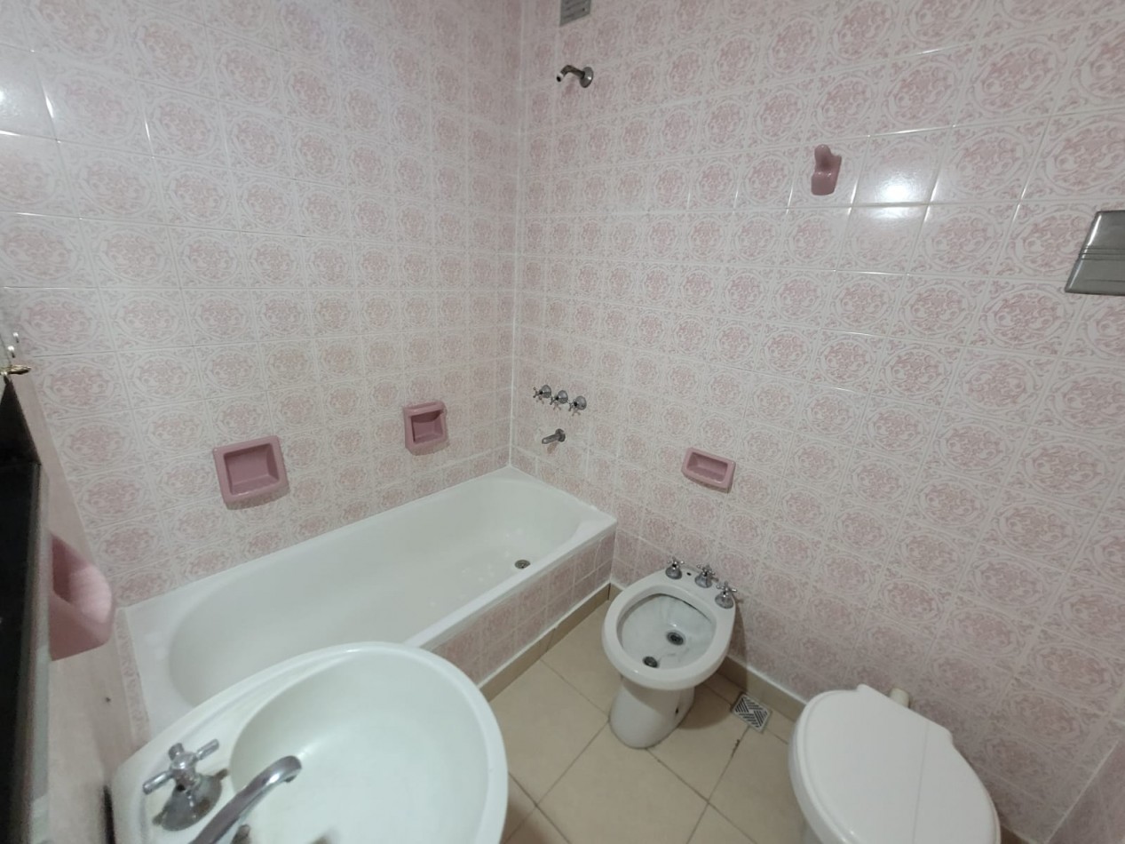 Venta 2AMB EXCELENTE BALCON CENTRO