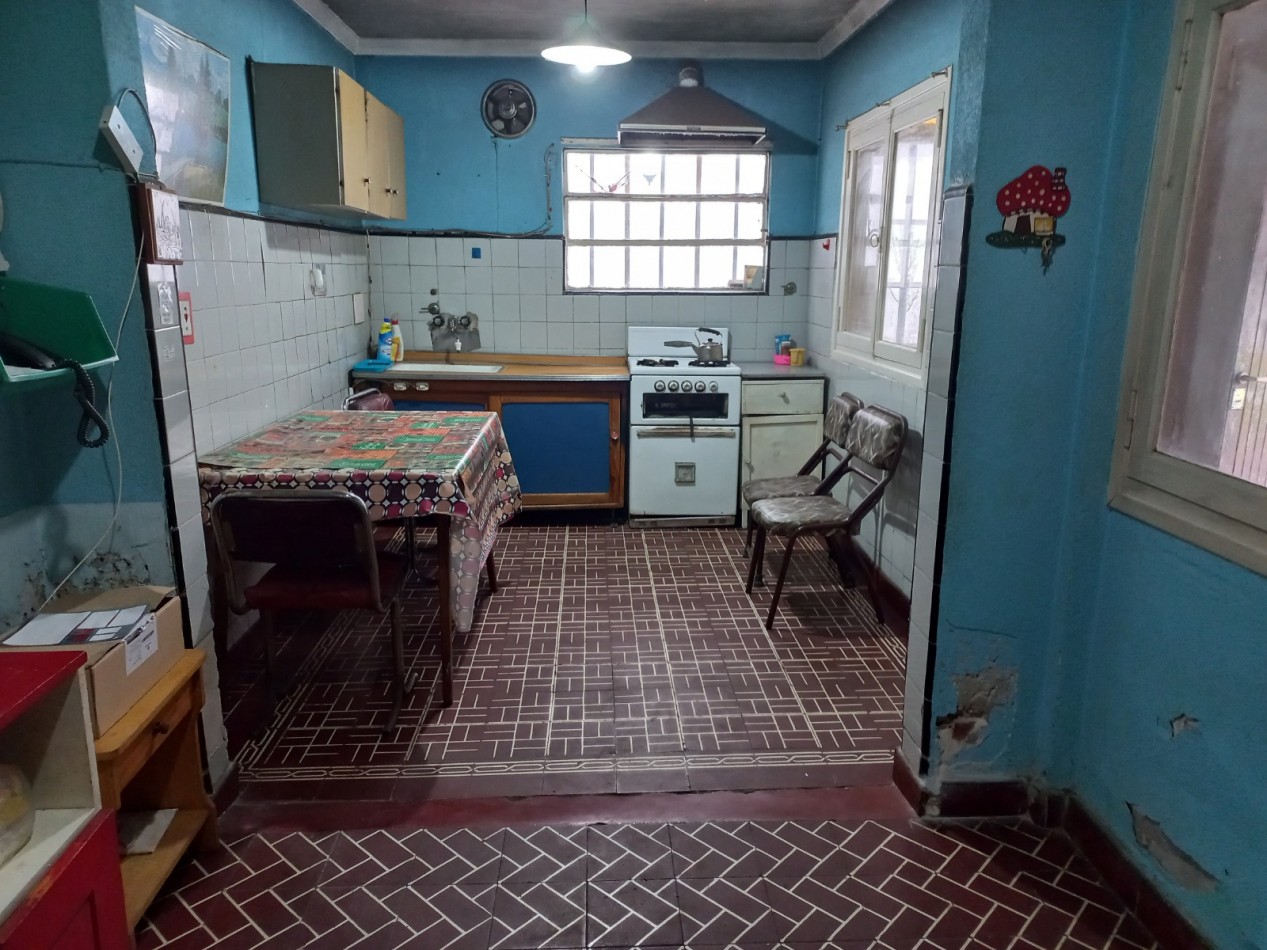 Venta CASA 3AMB COCHERA PARQUE LOTE PROPIO