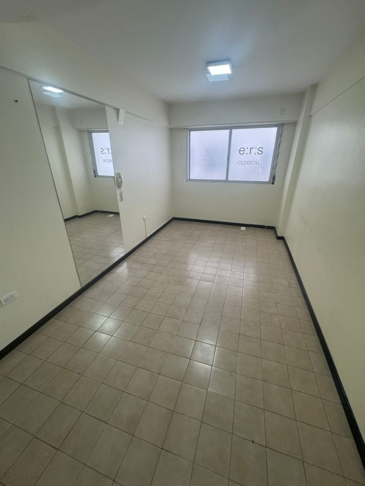 VENTA OFICINA CENTRO