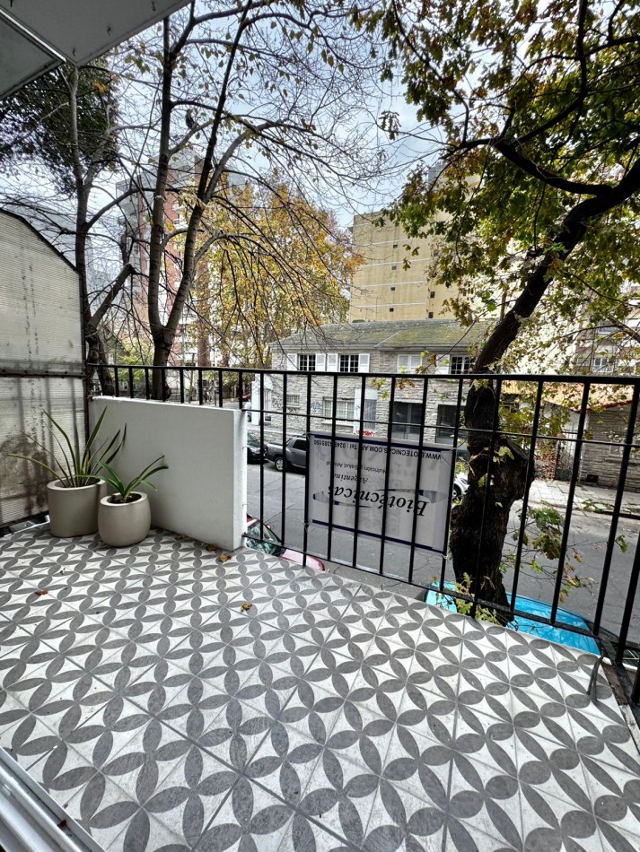 VENTA 2AMB RECICLADO FRENTE CENTRO BALCON 