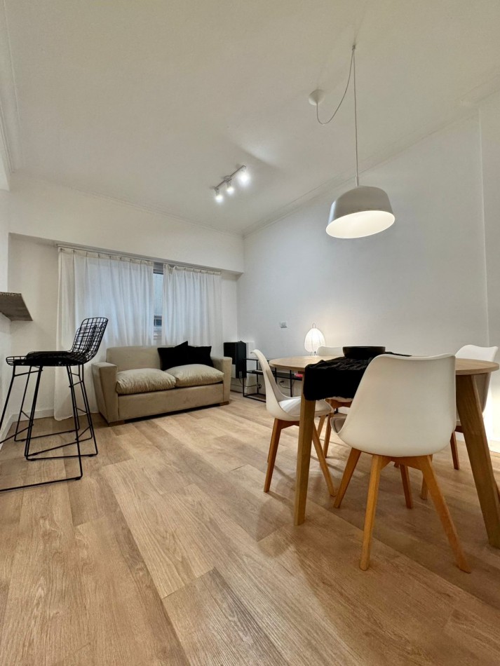 VENTA 2AMB RECICLADO FRENTE CENTRO BALCON 