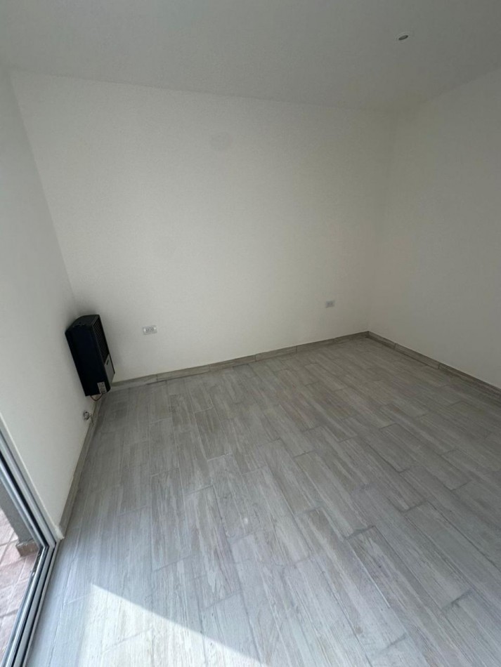 VENTA PH 2AMB RECICLADO PLANTA ALTA 2 BALCONES