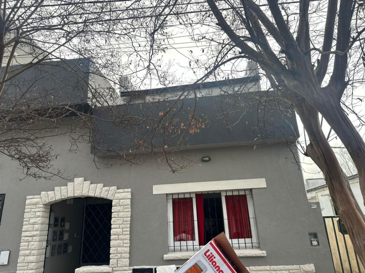 VENTA PH 2AMB RECICLADO PLANTA ALTA 2 BALCONES