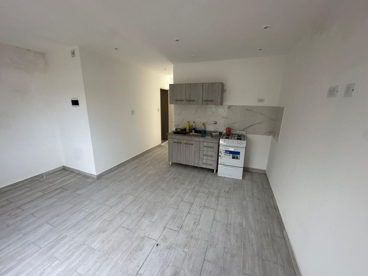 VENTA PH 2AMB RECICLADO PLANTA ALTA 2 BALCONES