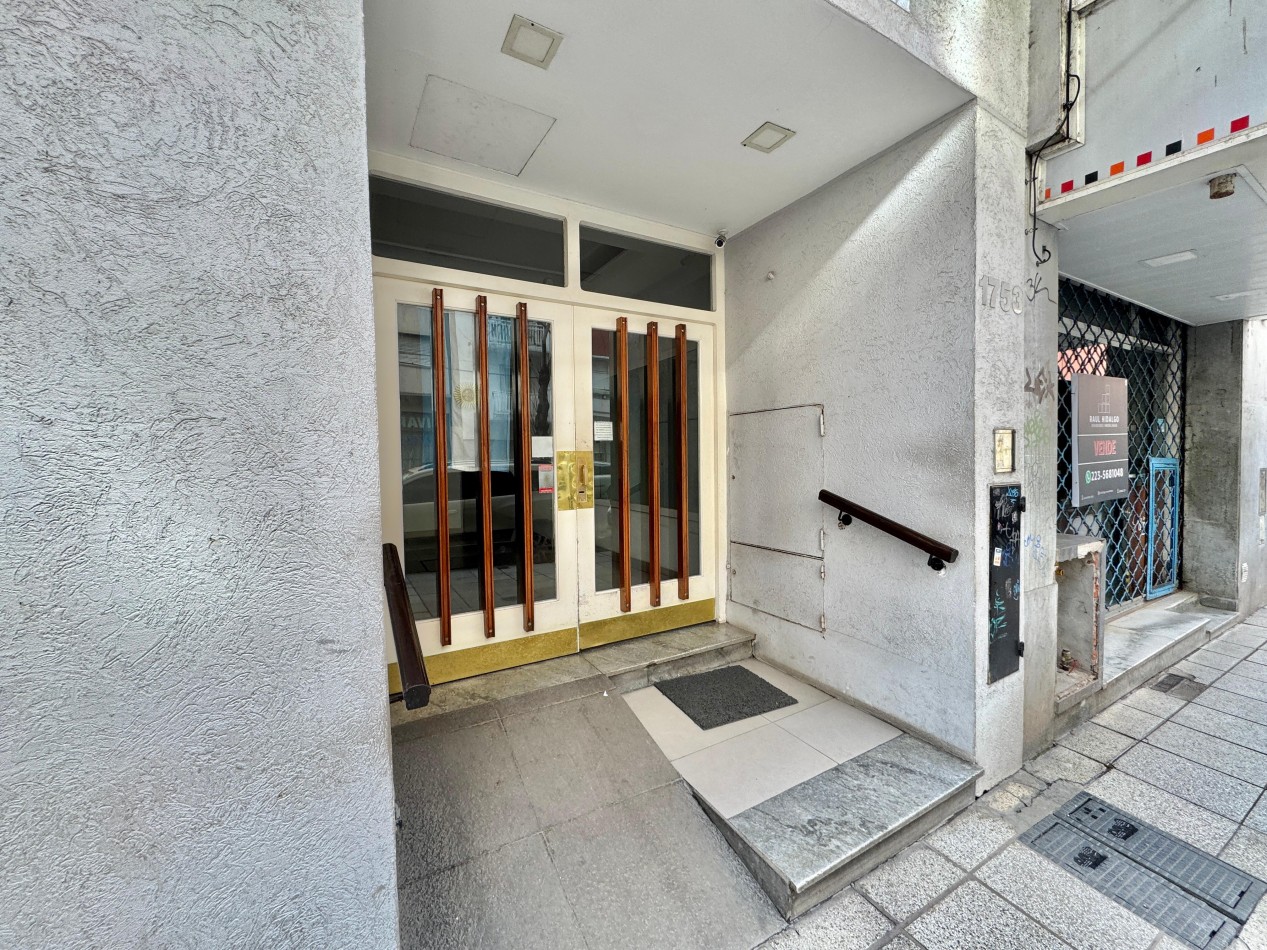 VENTA 1AMB RECICLADO CENTRO BALCON