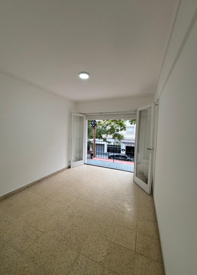 Venta 2AMB con Dependencia BALCON Y PATIO