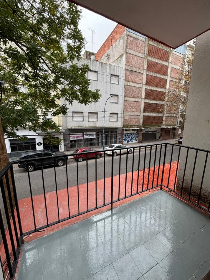 Venta 2AMB con Dependencia BALCON Y PATIO