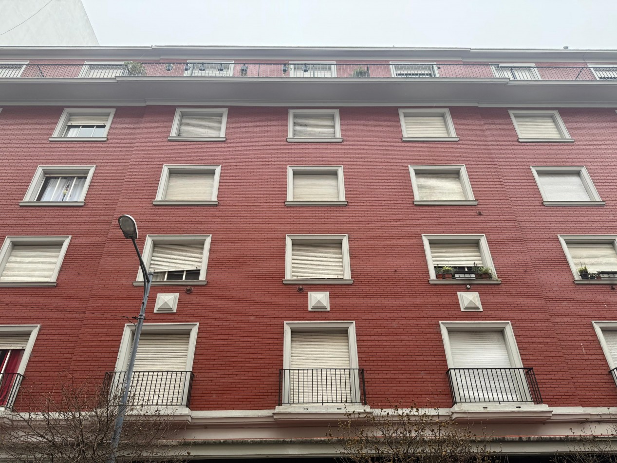 VENTA 3AMB con DEPENDENCIA 3 BAÑOS ORIGINAL CENTRO