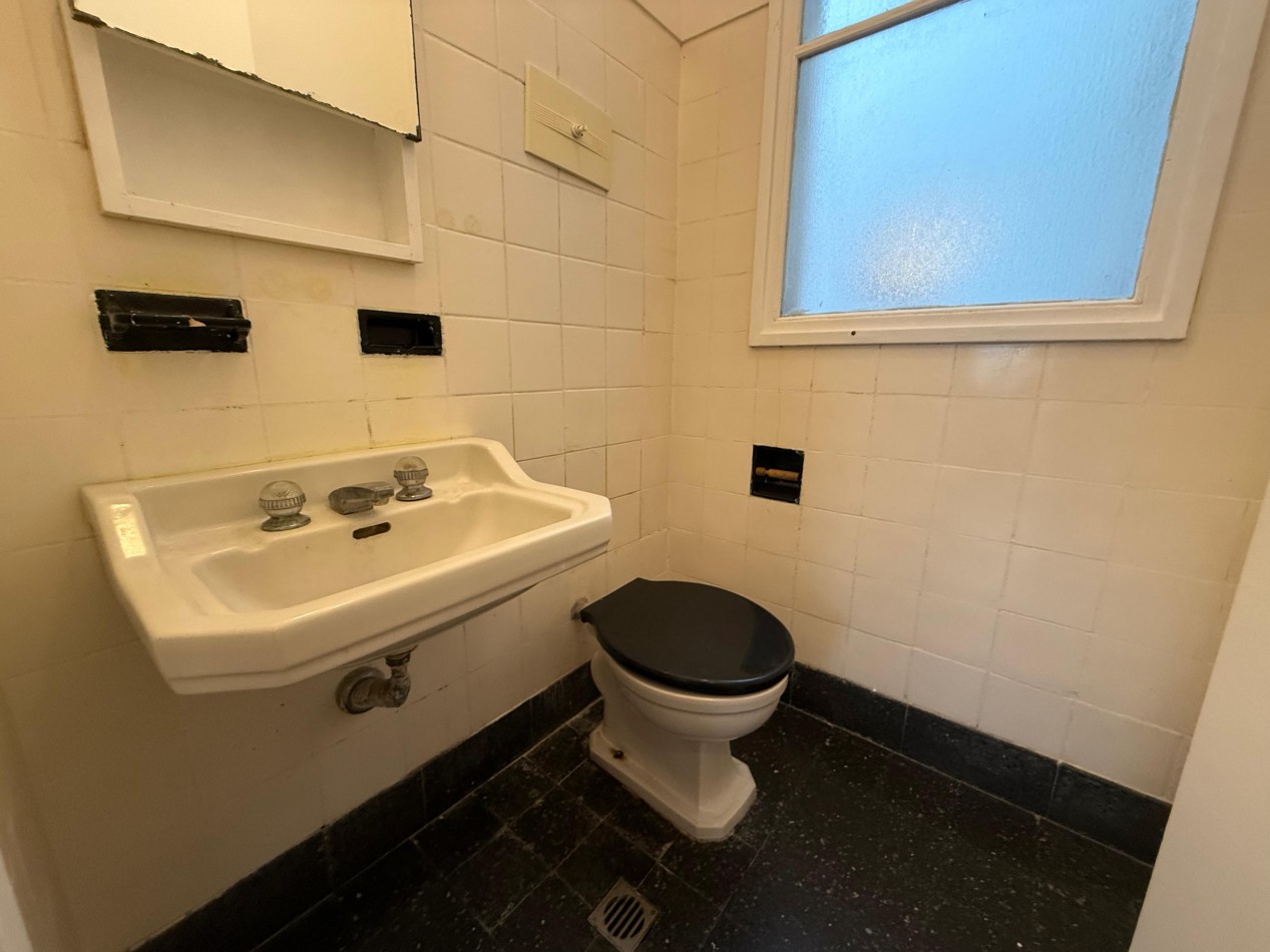 VENTA 3AMB con DEPENDENCIA 3 BAÑOS ORIGINAL CENTRO