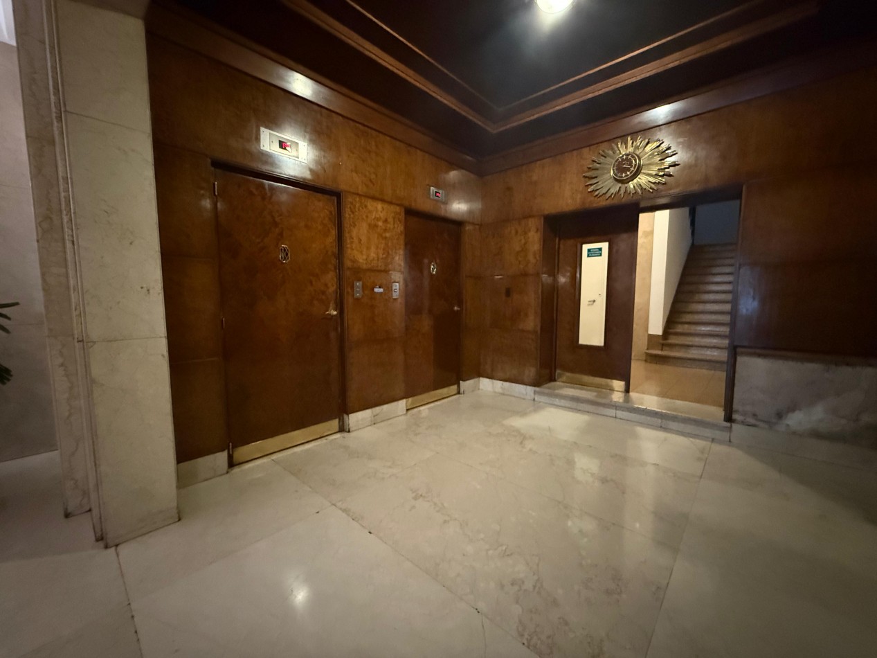 VENTA 3AMB con DEPENDENCIA 3 BAÑOS ORIGINAL CENTRO