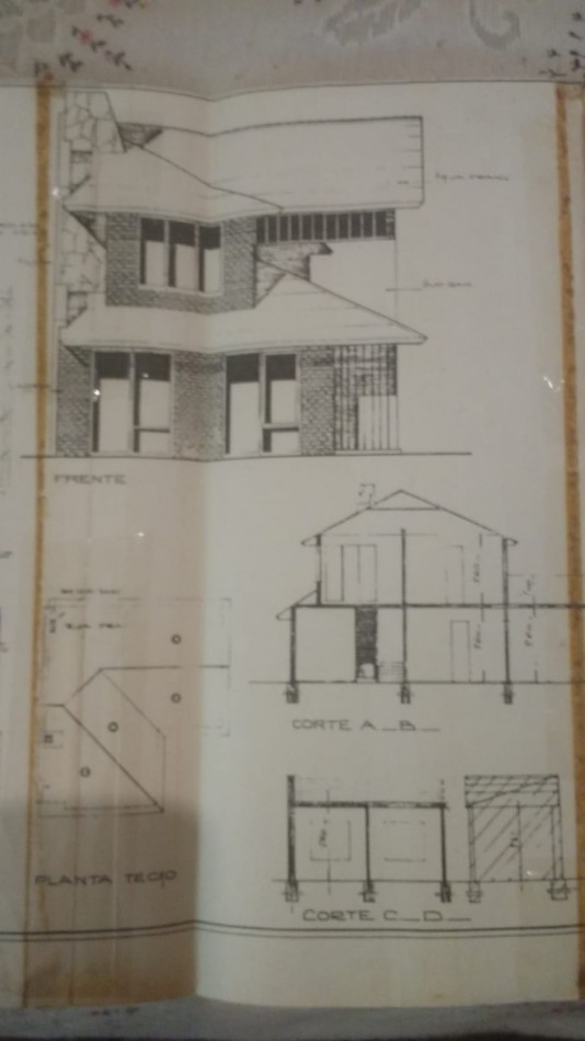 CHALET 5AMB ESTADO ORIGINAL-MAS CASA de 5 AMB AL FONDO-ROFFO y CONSTITUCION-RETASADO