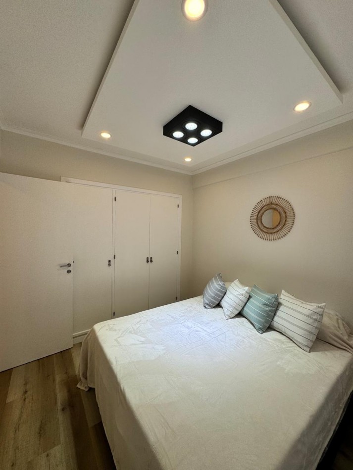 VENTA 2AMB RECICLADO FRENTE CENTRO BALCON ARTEFACTO Y MUEBLES NUEVOS