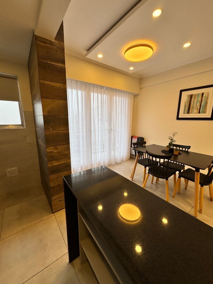 VENTA 2AMB RECICLADO FRENTE CENTRO BALCON ARTEFACTO Y MUEBLES NUEVOS