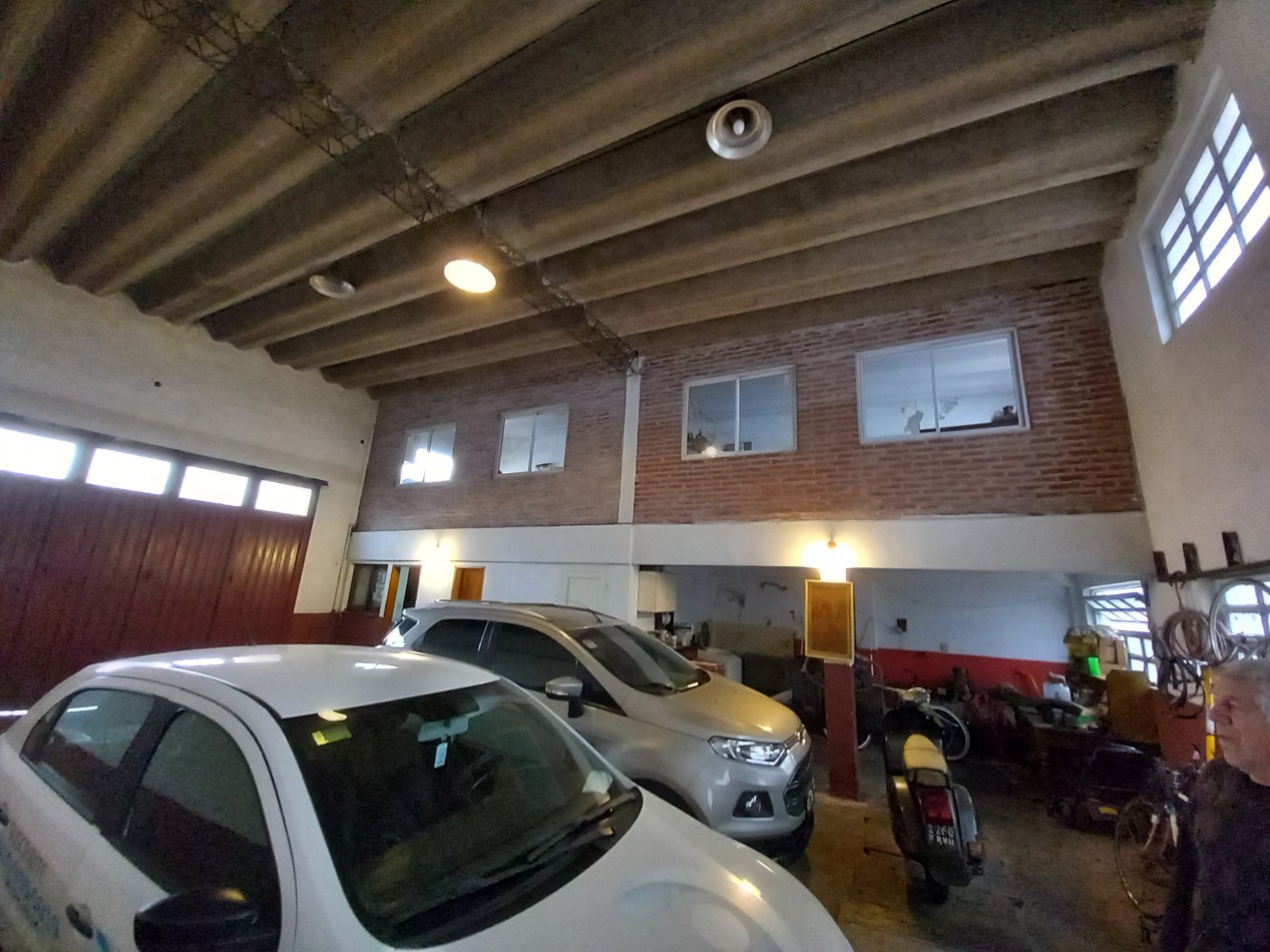 VENTA BLOCK GALPON QUINCHO OFICINA TRIFASICAy MAS CASA al FONDO