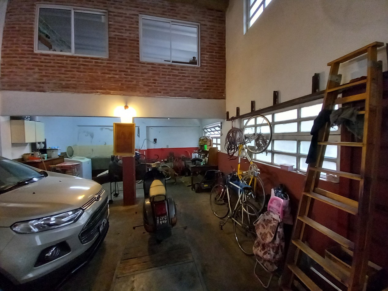 VENTA BLOCK GALPON QUINCHO OFICINA TRIFASICAy MAS CASA al FONDO