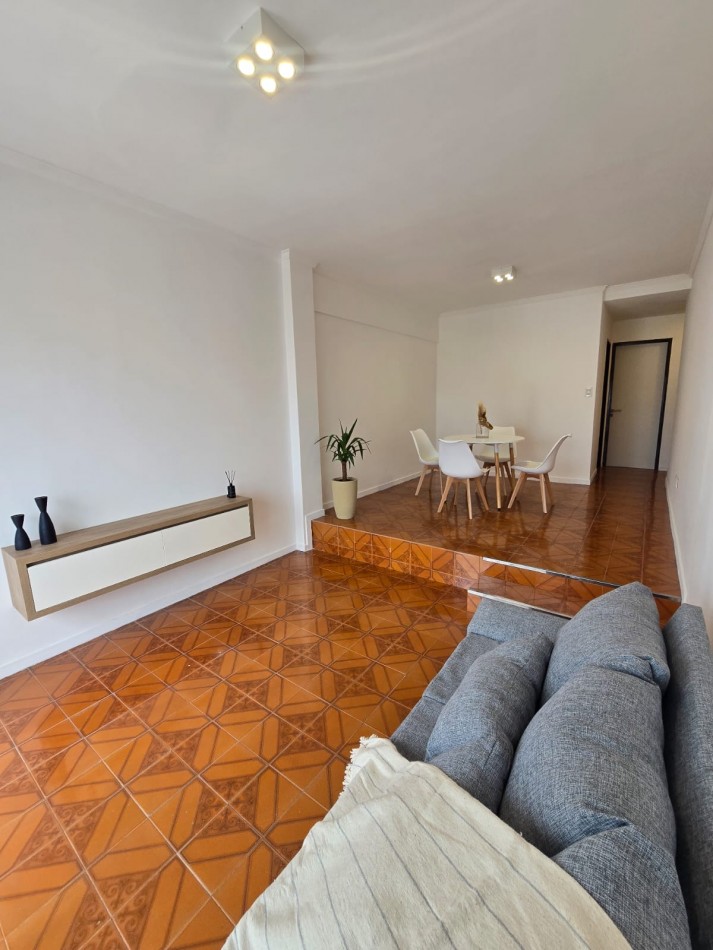 VENTA 2AMB RENTE CENTRO BALCON Y COCHERA